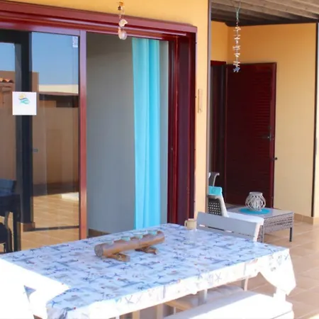 Vila Amistad La Oliva